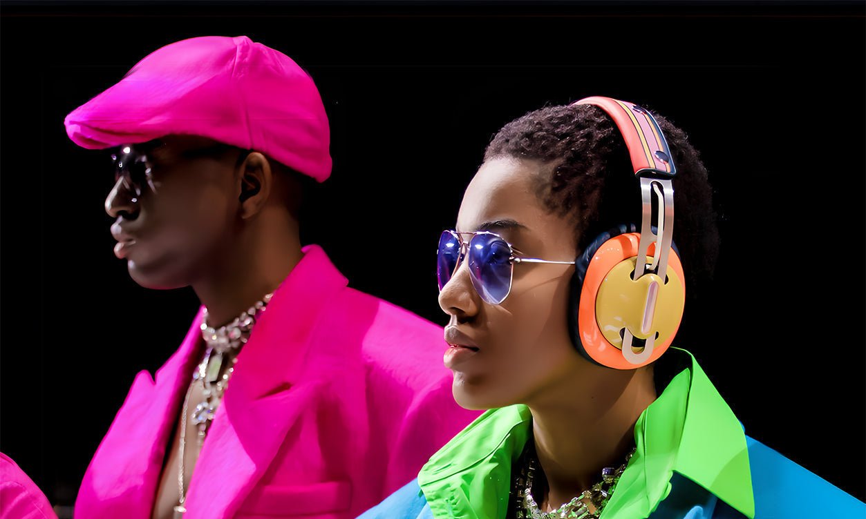 【World's First Headphone × Fashion Show】 - monixibi flagship store